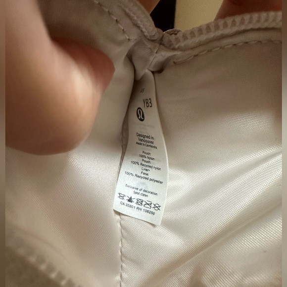 Lululemon Dual Pouch Wristlet Pink - Picture 4 of 4